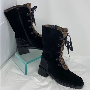 Stuart Weizman Sz 6B Black Suede Shearling Boots